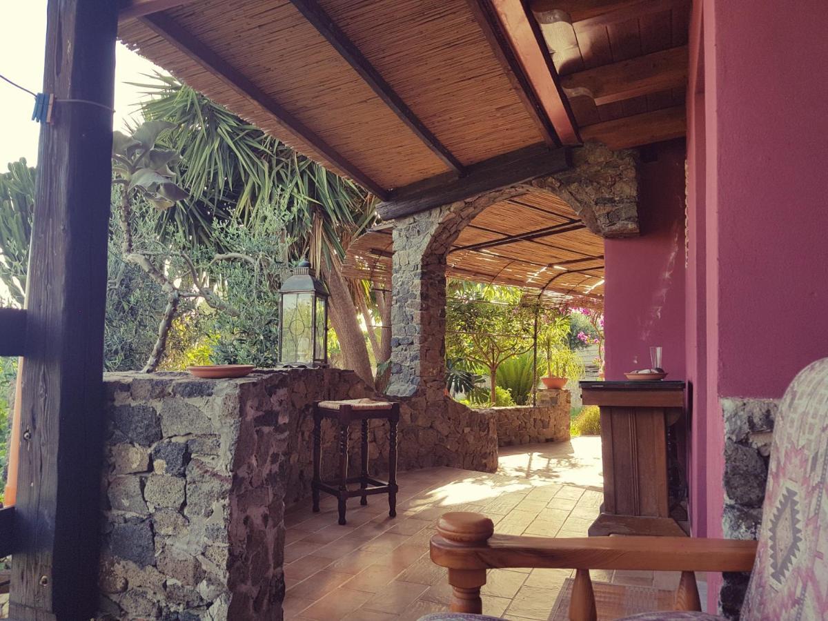 B&B Il Giardino Arbus Eksteriør bilde